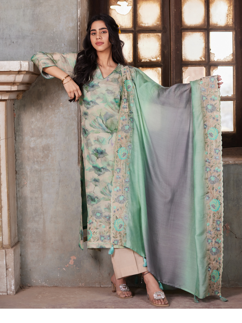 Asma stitched suit