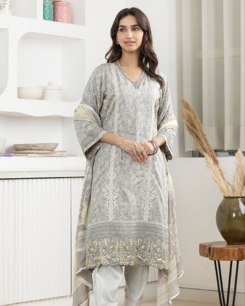 Jiya stitched suit