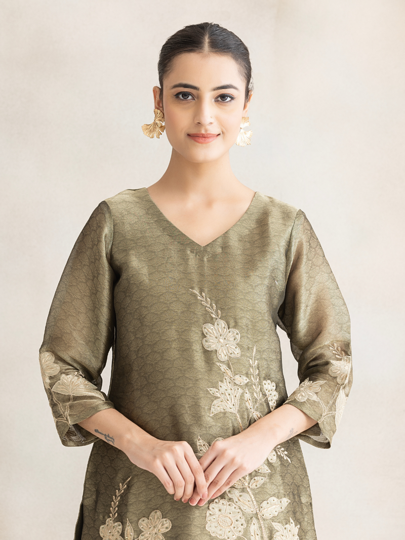 Royal Kanjivaram Jacquard Unstitched Suit Set With Patchwork & Handwork