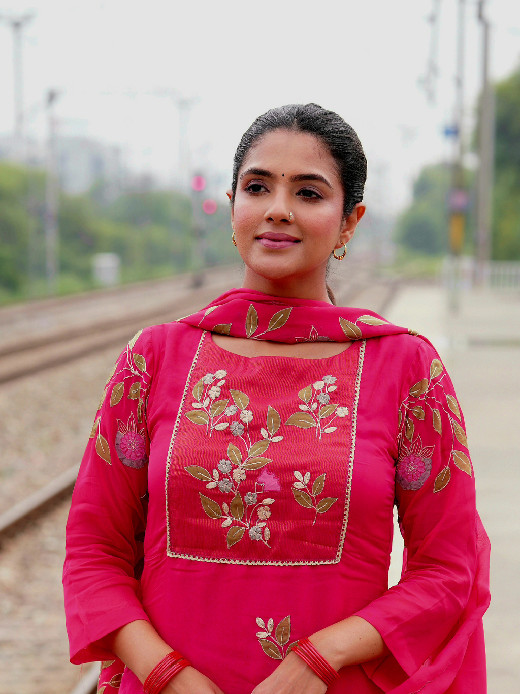 Organza Unstitched Suit Set with Intricate Patch & Aari Embroidery